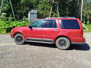 1998 Lincoln Navigator I, красный, 900000 рублей, вид 4