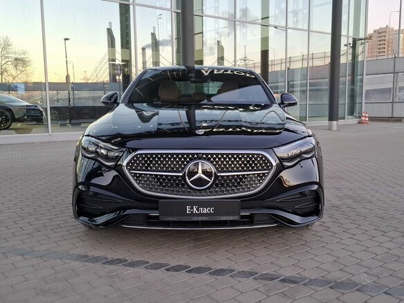 2025 Mercedes-Benz E-Класс 300 VI (W214, S214), чёрный, 9330000 рублей - вид 8