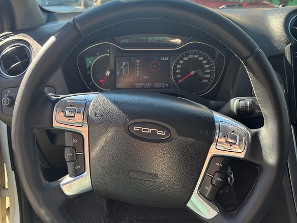 2011 Ford Mondeo IV Рестайлинг, белый, 600000 рублей - вид 8