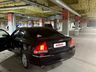 2005 Volvo S60 I Рестайлинг, чёрный, 850000 рублей, вид 3