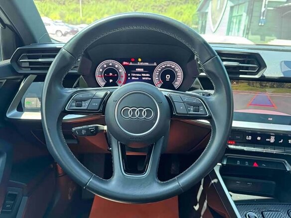 2023 Audi A3 35 TFSI IV (8Y), белый, 1911000 рублей - вид 10