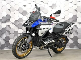 2025 BMW R 1300 GS Adventure, синий, 2799000 рублей, вид 2