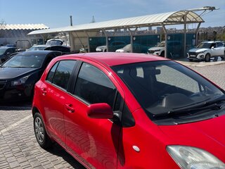 2008 Toyota Yaris II, красный, 580000 рублей, вид 5