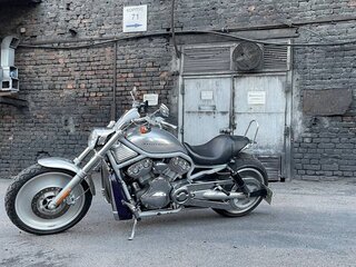 2002 Harley-Davidson V-Rod, серебристый, 800000 рублей, вид 1