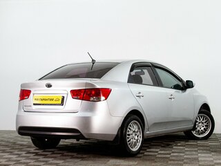 2009 Kia Cerato 4-speed II, серебристый, 799000 рублей, вид 4