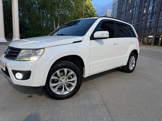 2013 Suzuki Grand Vitara II Рестайлинг 2, белый, 1599999 рублей, вид 2