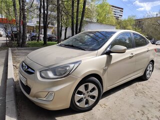 2014 Hyundai Solaris I, золотистый, 725000 рублей, вид 1