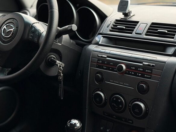 2006 Mazda 3 I (BK) Рестайлинг, красный, 550000 рублей - вид 19