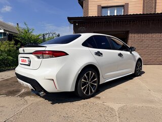2022 Toyota Levin XII (E210) Рестайлинг, белый, 1950000 рублей, вид 5