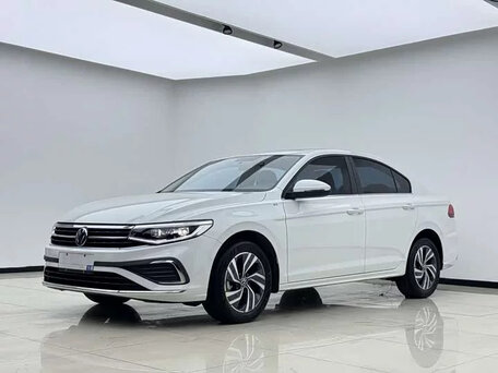 2025 Volkswagen Bora IV (China Market) Рестайлинг, белый, 1500000 рублей, вид 1