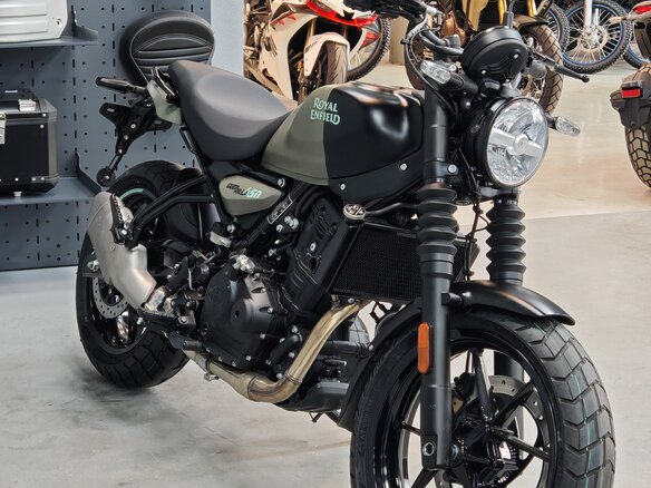 2026 Royal Enfield Guerrilla 450, зелёный, 559000 рублей - вид 7