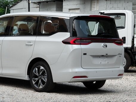 2023 GAC Trumpchi M6 Pro, белый, 1690000 рублей, вид 4