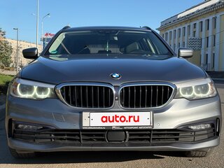2018 BMW 5 серии 520d VII (G30/G31/G38), серый, 3650000 рублей, вид 2