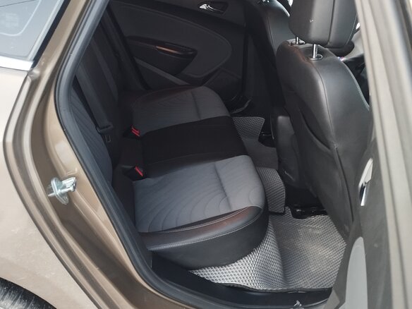 2013 Opel Astra J Рестайлинг, бежевый - вид 6