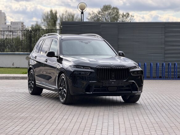 2025 BMW X7 40i I (G07) Рестайлинг, чёрный - вид 8