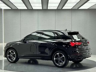 2022 Audi Q3 35 TFSI II (F3), чёрный, 2310000 рублей, вид 4