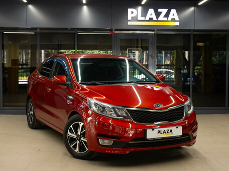 2015 Kia Rio III Рестайлинг, красный, 950000 рублей, вид 2