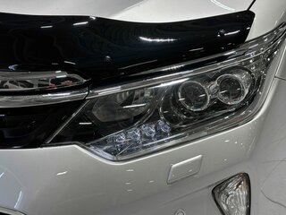 2015 Toyota Camry VII (XV50) Рестайлинг, серебристый, 1870000 рублей, вид 4