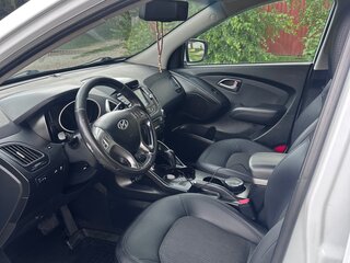 2011 Hyundai ix35 I, белый, 1450000 рублей, вид 4