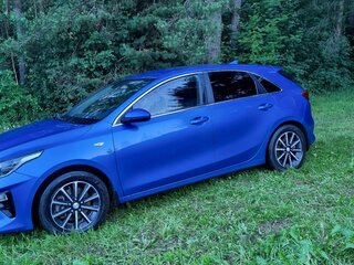 2019 Kia Ceed III, синий, 1900000 рублей, вид 3