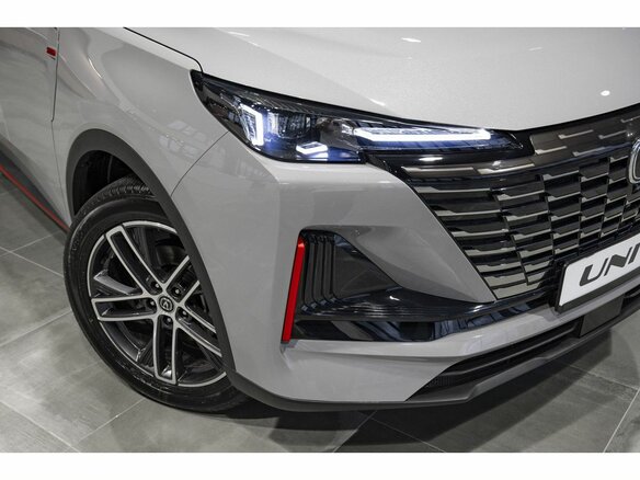 2025 Changan UNI-S I, серебристый, 3179900 рублей - вид 30