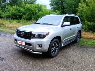 2011 Toyota Land Cruiser 200 Series, серебристый, 2099000 рублей, вид 1