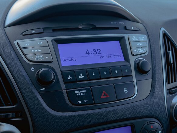 2014 Hyundai ix35 I Рестайлинг, серый, 1255000 рублей - вид 15