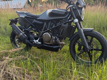 2019 Husqvarna Svartpilen 701, чёрный, 715000 рублей, вид 1