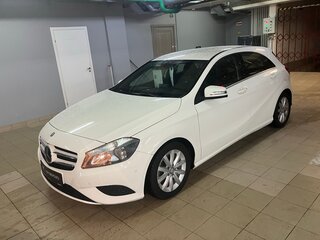 2015 Mercedes-Benz A-Класс 180 III (W176), белый, 1700000 рублей, вид 1