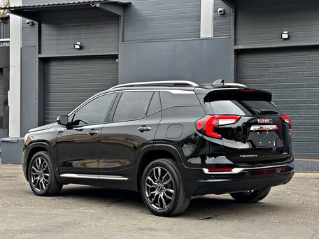 2022 GMC Terrain II Рестайлинг, чёрный, 3200000 рублей, вид 3