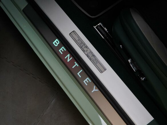 2019 Bentley Continental GT III, зелёный, 12599046 рублей - вид 6