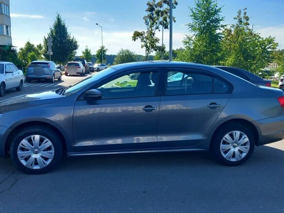 2012 Volkswagen Jetta VI, серый, 730000 рублей - вид 10