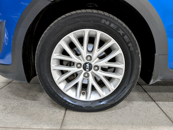 2018 Kia Rio X-Line IV, синий, 1535000 рублей - вид 17