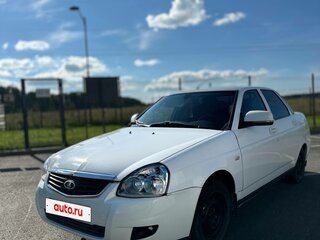 2015 Lada (ВАЗ) Priora I Рестайлинг, белый, 545000 рублей, вид 1
