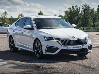 2022 Skoda Octavia IV (A8), белый, 2487000 рублей, вид 3