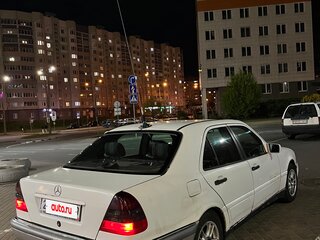 1995 Mercedes-Benz C-Класс 180 (PMS) I (W202), белый, 200000 рублей, вид 5