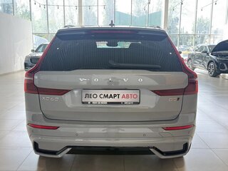 2026 Volvo XC60 II Рестайлинг 2, серый, 9400000 рублей, вид 5
