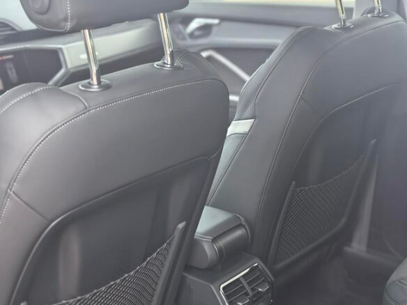2022 Audi Q3 35 TFSI II (F3), чёрный - вид 8