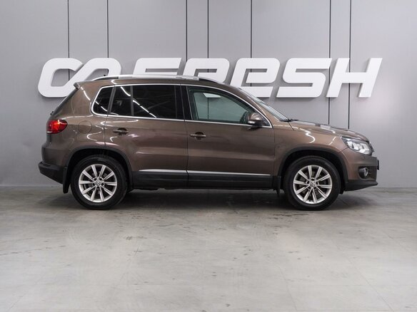 2014 Volkswagen Tiguan I Рестайлинг, коричневый, 1249000 рублей - вид 4