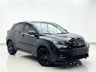 2022 Honda HR-V III, чёрный, 1799911 рублей, вид 3