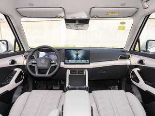 2026 BYD Yuan Up 45.12 kWh, серый, 2100000 рублей, вид 4