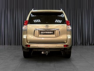 2011 Toyota Land Cruiser Prado 150 Series, бежевый, 2499000 рублей, вид 4