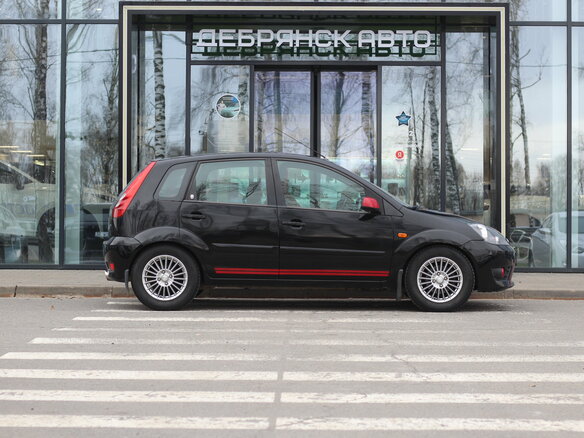 2007 Ford Fiesta Mk5, чёрный - вид 2