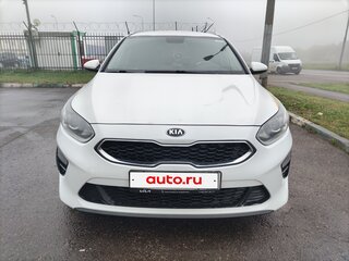 2021 Kia Ceed III, белый, 1000000 рублей, вид 1