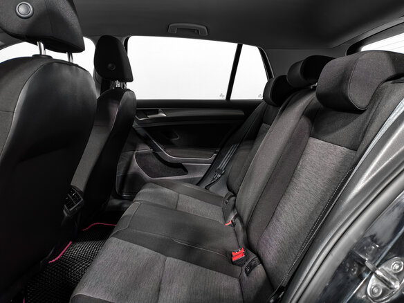 2014 Volkswagen Golf VII, чёрный, 835000 рублей - вид 11