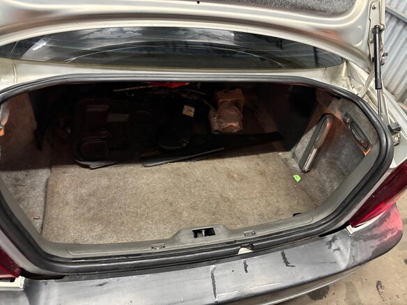 1999 Volvo S80 I, серый - вид 3