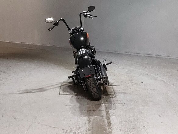 2021 Harley-Davidson Street Bob, чёрный, 1496000 рублей - вид 3