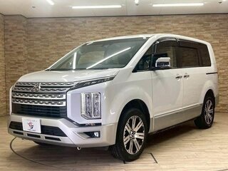2023 Mitsubishi Delica D:5 I Рестайлинг, белый, 2745000 рублей, вид 1