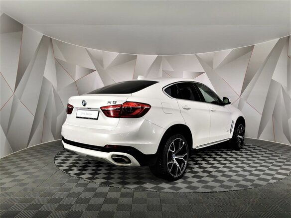 2016 BMW X6 35i II (F16), серый, 2765000 рублей - вид 1