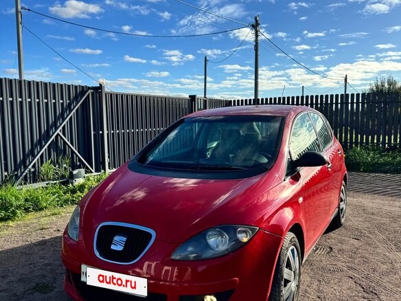2008 SEAT Altea I, красный